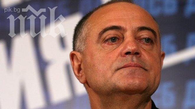 Ген. Атанасов: Една групировка се опита да превземе МВР чрез зависими кадри