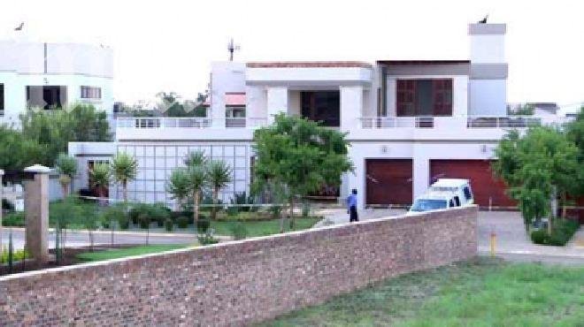 Писториус продал къщата, в която застреля приятелката си