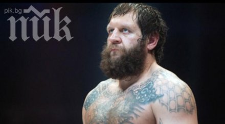 мма шампион арестуван