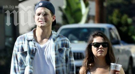 аштън къчър специална изненада мила кунис