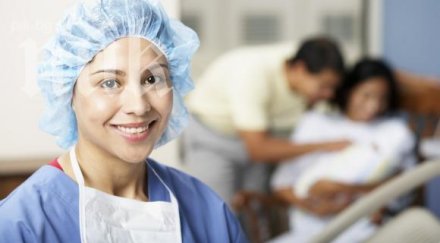 критичен недостиг акушерки страната