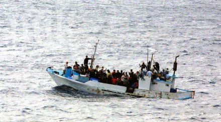 либийски имигранти удавили средиземно море
