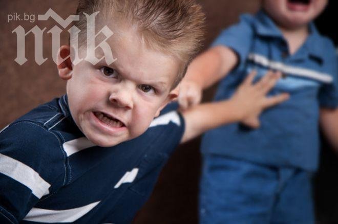 13 000 учители отиват на уроци срещу агресията в час