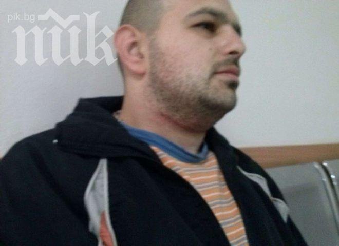 Провиснала жица преряза гърлото на колоездач в Пловдив, едва не го обеси