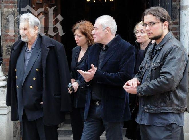 Мария Данаилова разкрила на сина си Росен Цанков, че си отива