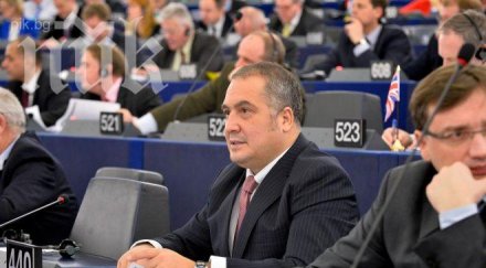 слави бинев сегашното статукво омърси думата патриотизъм