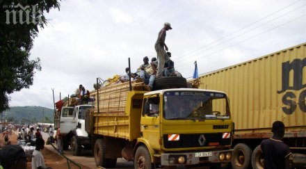 френска журналистка беше убита време сблъсъци централноафриканската република