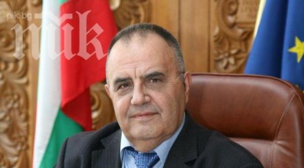 божидар димитров сащ чешат главите чудят правят украинските олигарси