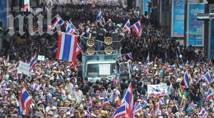 двама загинаха атака лагер протестиращи банкок
