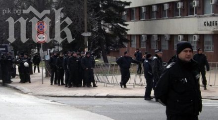 съдебната палата кърджали отново полицейска блокада