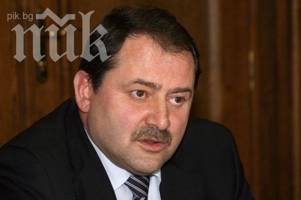 Махнаха Пенгезов като шеф на Апелативния съд