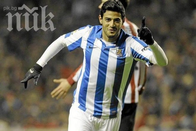 Арсенал си връща Карлос Вела