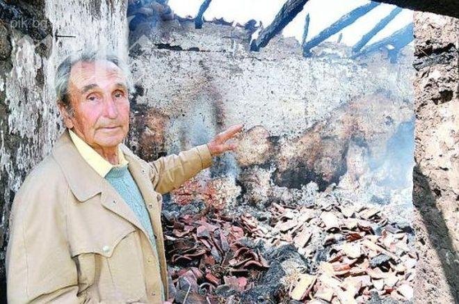 Тийнейджър спаси дядо от горяща плевня