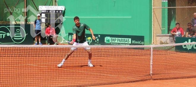 Григор с два мача днес