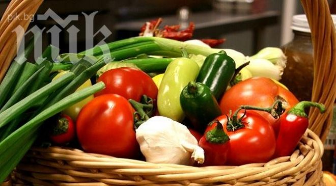 Внимание! Специалисти предупреждават: Оранжерийните продукти ни тровят!