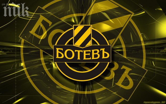 Ботев (Пд) преговаря с Цървена звезда за словенски национал