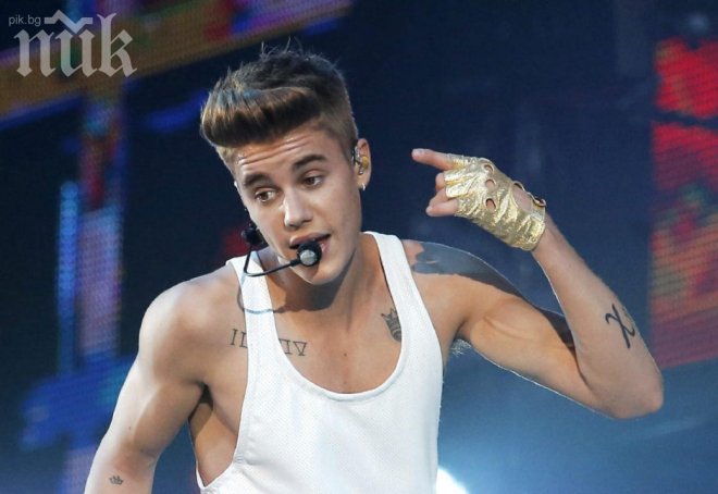 Джъстин Бийбър нападна жена, за да й открадне телефона