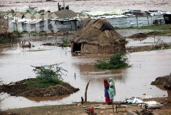 Селища в Плевенско потънаха под вода след ураган