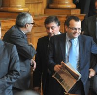 Мартин Димитров и Димо Гяуров аут от СДС? 