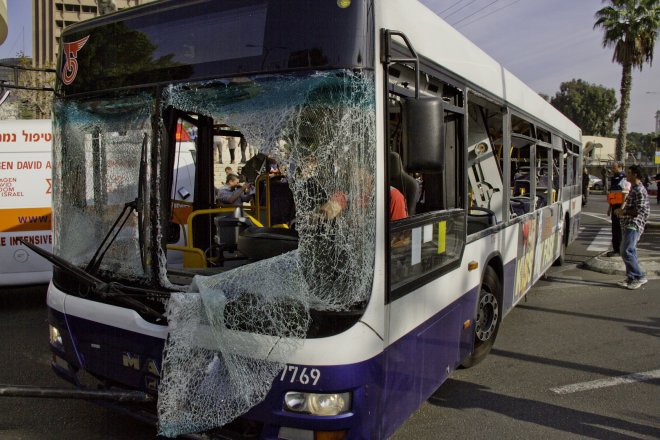 Хванаха човека, взривил израелски автобус в Тел Авив
