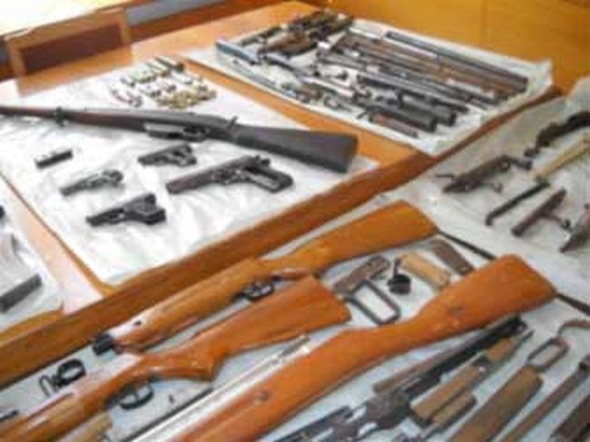 Откриха военни боеприпаси в къща на дядо