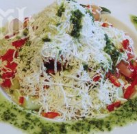 Шопската салата води в общоевропейско гласуване за любимо ястие