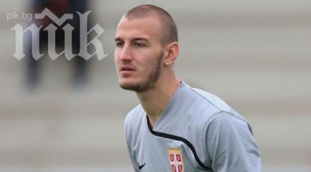 сърбин първият трансфер манчестър юнайтед лято