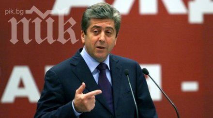 вандали разрушили предизборната палатка абв бургас