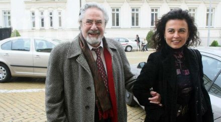 скандалите семейството съсипаха големия гюзелев отричаше проблеми