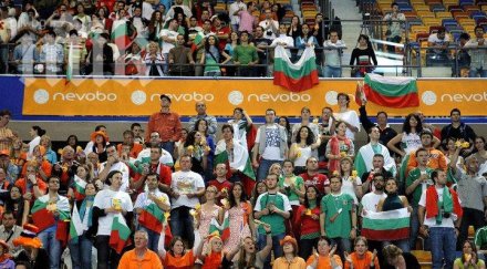 варна готова европейското волейбол