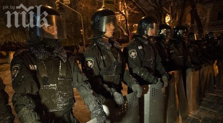 външното министерство русия призова западът окаже енергично въздействие киев