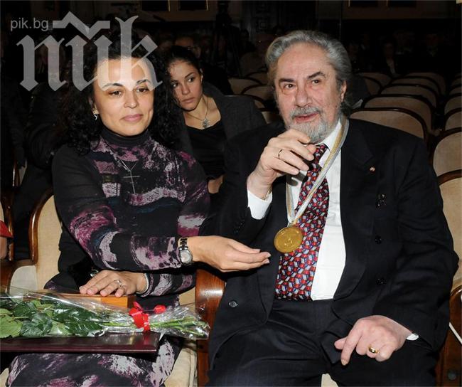 Великият Гюзелев издъхнал в страшна самота
