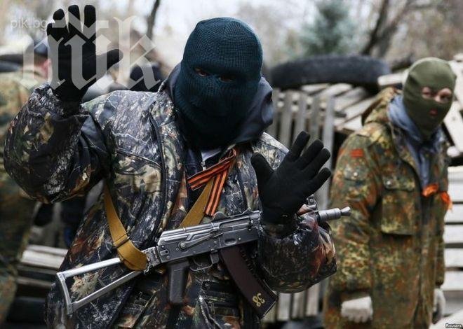 В Славянск се води битка между украинската армия и опълченците