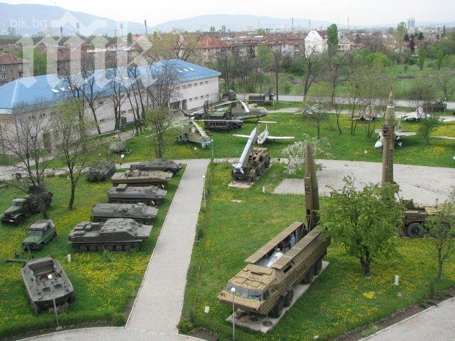 След дълги опити, балонът във Военноисторическия музей полетя