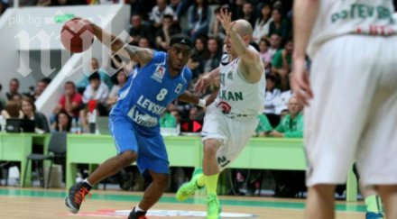 левски балкан ботевградския отива финал