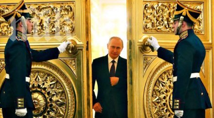 кремъл поиска украйна спре операцията проруските бунтовници