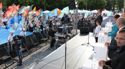 бареков парламента изметем политическата олигархия оттук