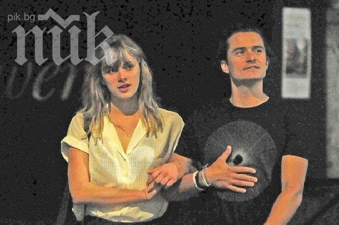 Орландо Блум се гаджоса с манекенка (снимки)