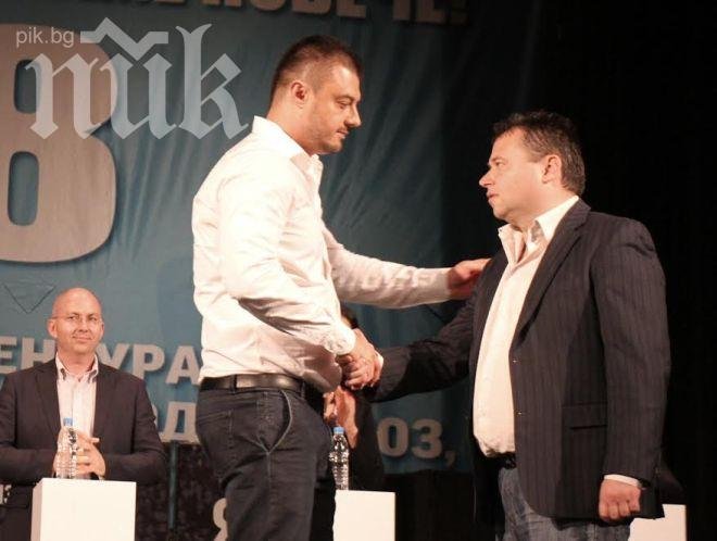 Ексклузивно и само в ПИК! Депутатът Даниел Георгиев: Твърдо оставам в ГЕРБ. Цветанов и Борисов не са ме били