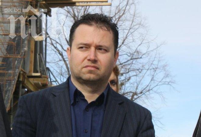 Даниел Георгиев: Внесох две молби - че напускам и че се връщам в групата на ГЕРБ, бях провокиран! (допълнена)