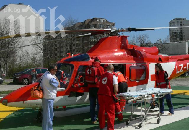 И хеликоптер с термокамера издирва изгубените момчета, надеждата гасне (снимки)