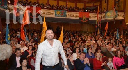 бареков пик протестна мрежа членуват фашисти сталинисти приключим завинаги кражбите иван костов кунева цветанов борисов петков агент гоце