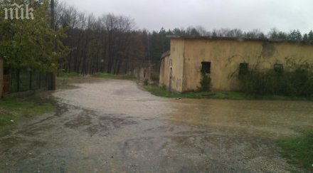 наводненията закарат босненските мини българия румъния