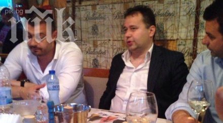 извънредно пик герб изключи даниел георгиев уронване престижа призова напусне парламента