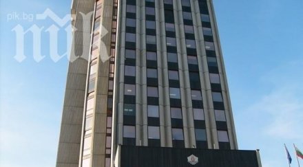 крадец проникна община варна обра два кабинета