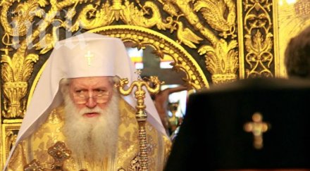 патриарх неофит пристигна москва