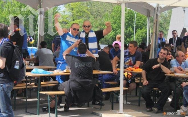 Синя еуфория преди мача с Лацио (видео)