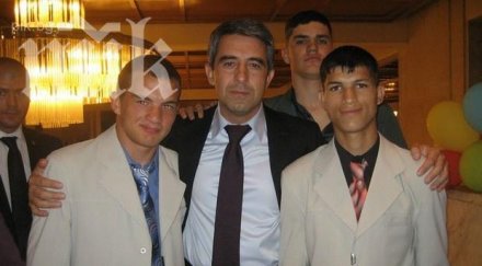 абитуриенти 102 институции празнуват бала президента