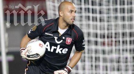 ники михайлов изненада феновете снимка голяма прическа снимка