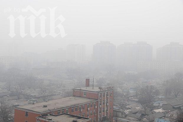 Унищожават 6 милиона коли в Китай заради замърсяването на въздуха